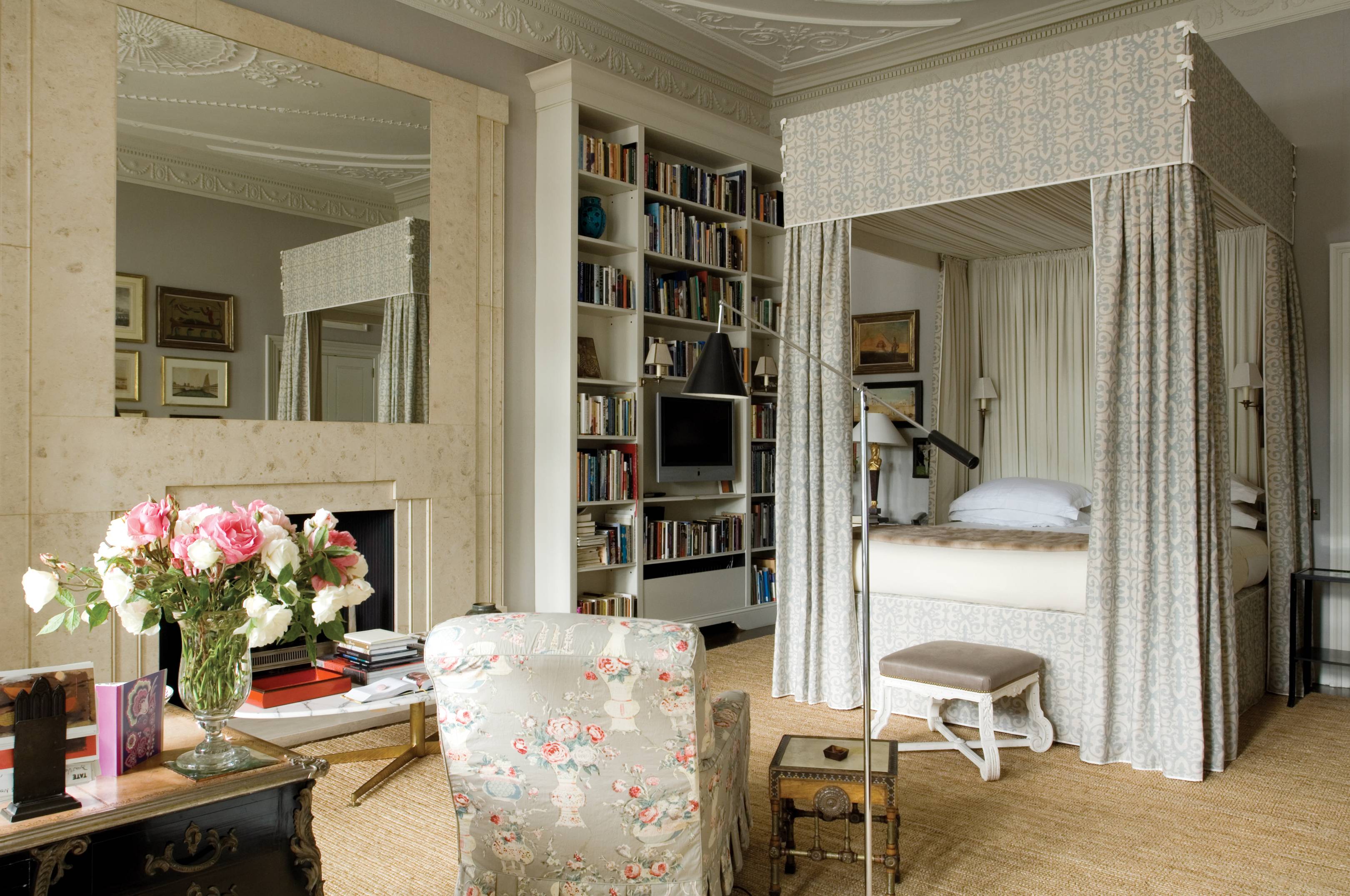 A Veere Grenney Style File House Garden