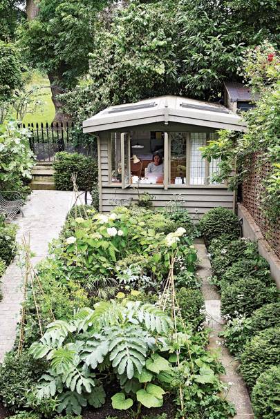 Small garden ideas &amp; small garden design | House &amp; Garden