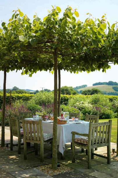 Alfresco Dining Ideas - Outdoor Dining Rooms | House & Garden