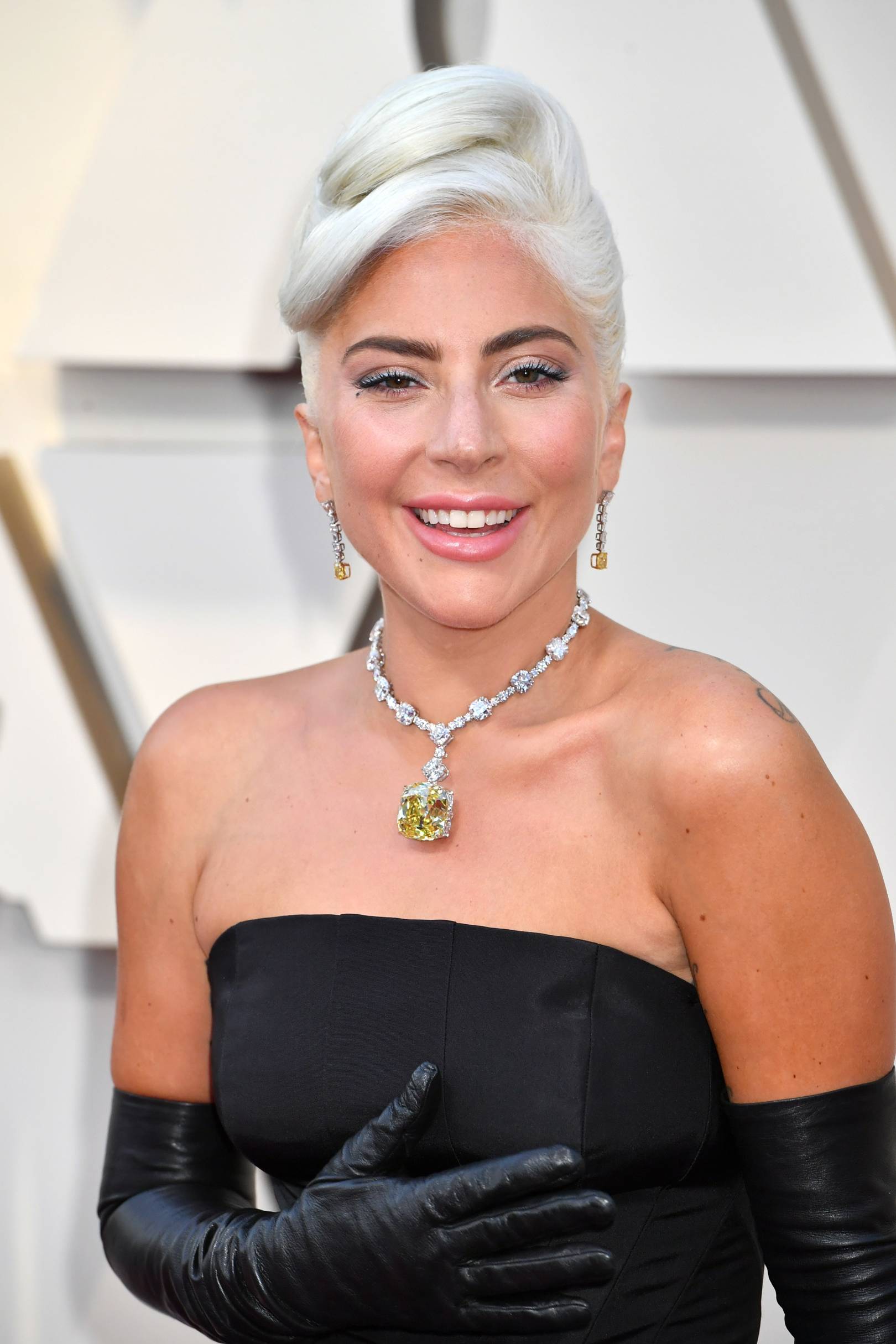 Lady Gaga Oscars necklace | House & Garden