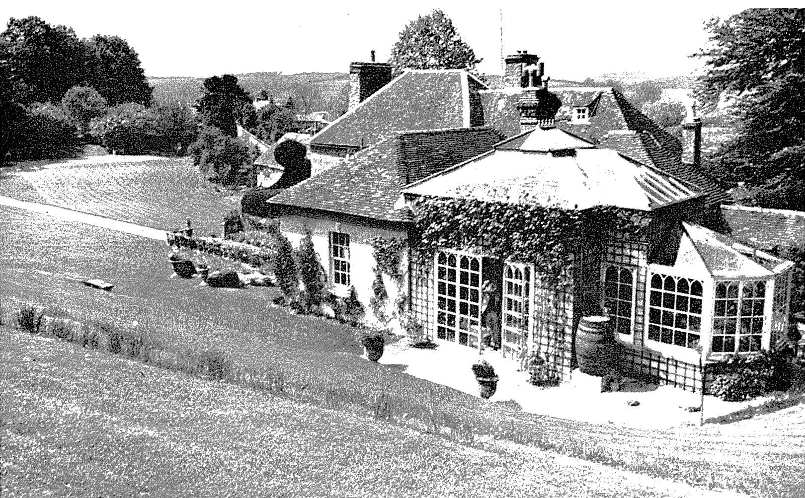 From the archive Cecil Beaton's Redditch House (1962) House & Garden