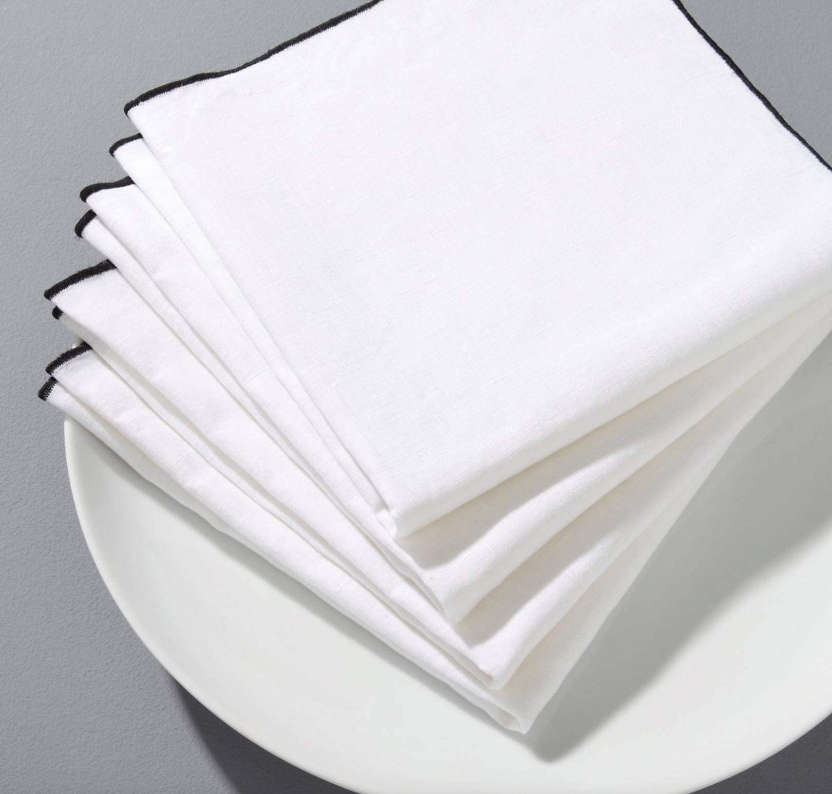 The best napkins to decorate your dinner table House & Garden