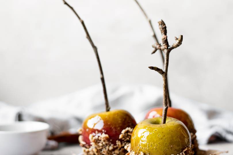 Toffee apples with hazlenuts House & Garden