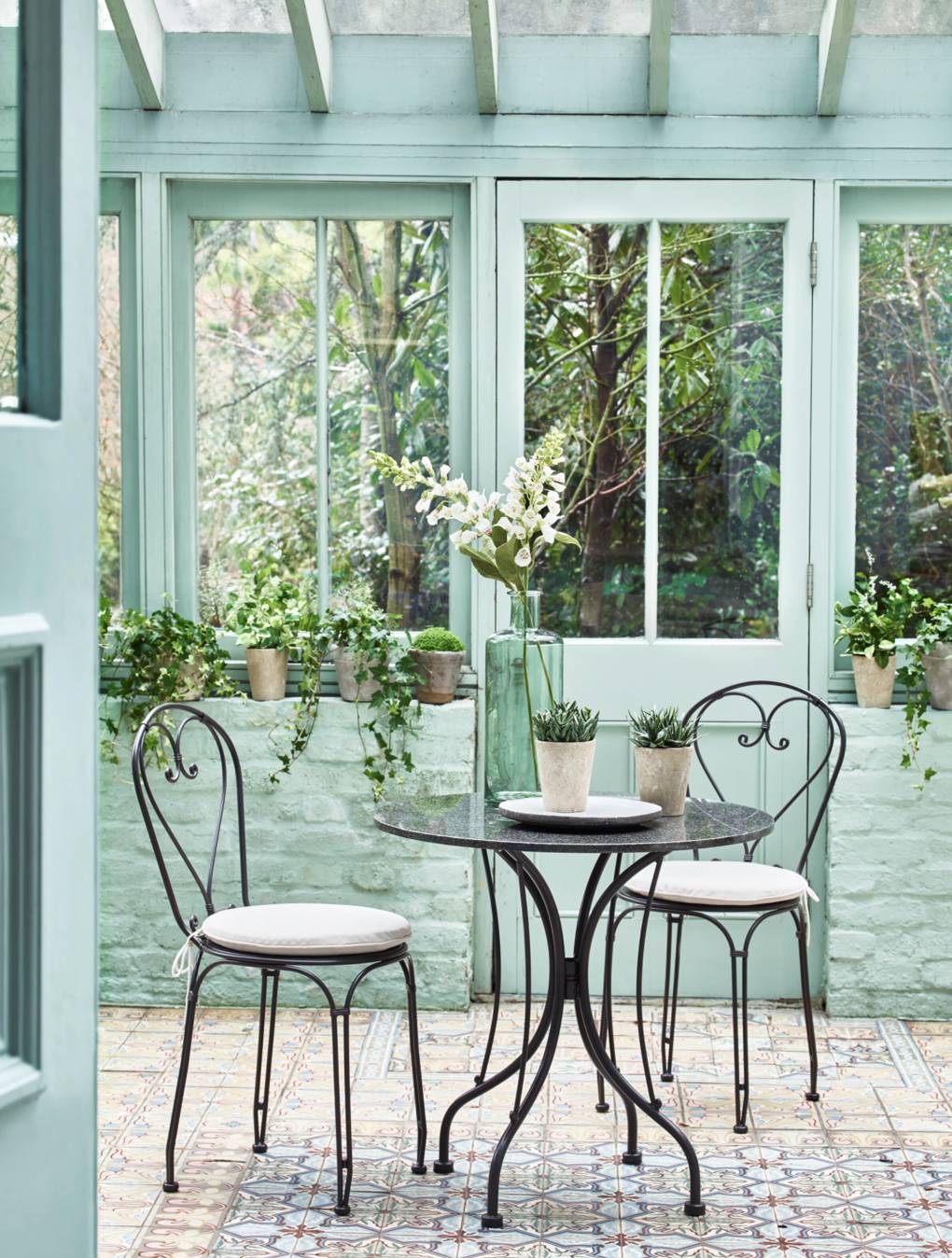 The best bistro table and chair sets | House & Garden