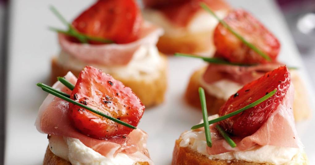 Balsamic Strawberry Parma Ham Crostinis Recipe Easy Recipes