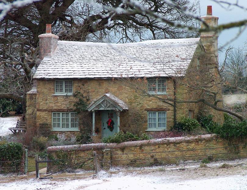 The cottage that inspired 'The Holiday' | House & Garden
