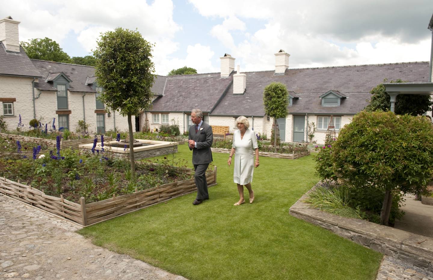 Historic royal palaces where anyone can stay the night House & Garden