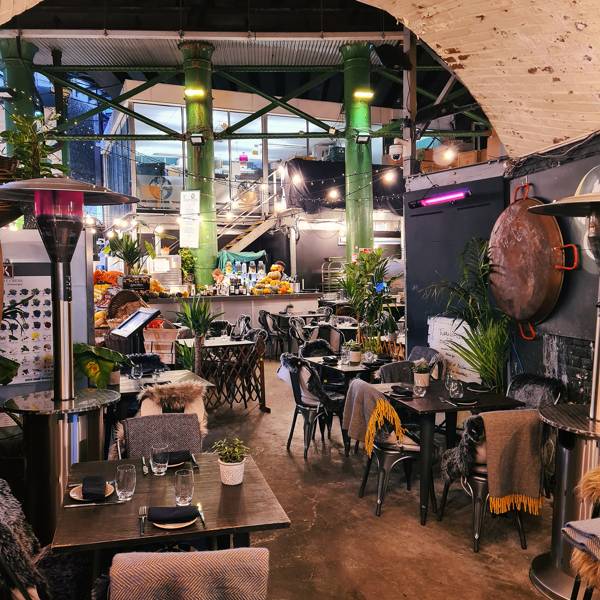 Outdoor restaurants London - Restaurants with outdoor drinking and