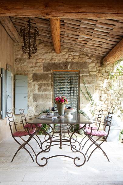 Italy Outdoor Dining Poles, French Style Outdoor Furniture