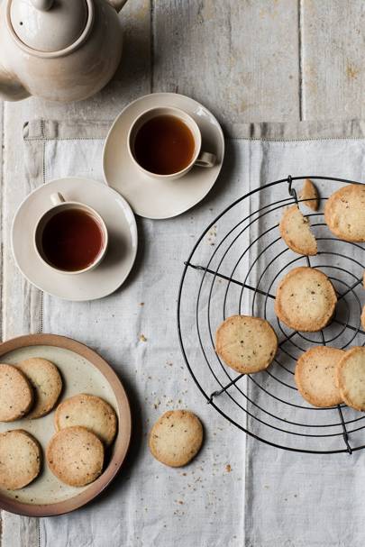 60g golden caster sugar, plus extra to sprinkle 150g plain flour