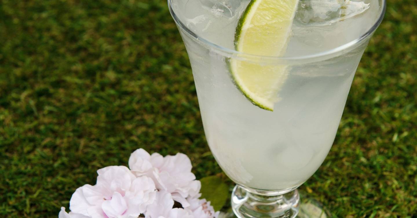 Original Cointreau Fizz Easy Cocktail Recipe House & Garden