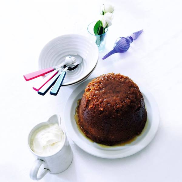 Mary Berry Luxury Treacle Sponge Pudding