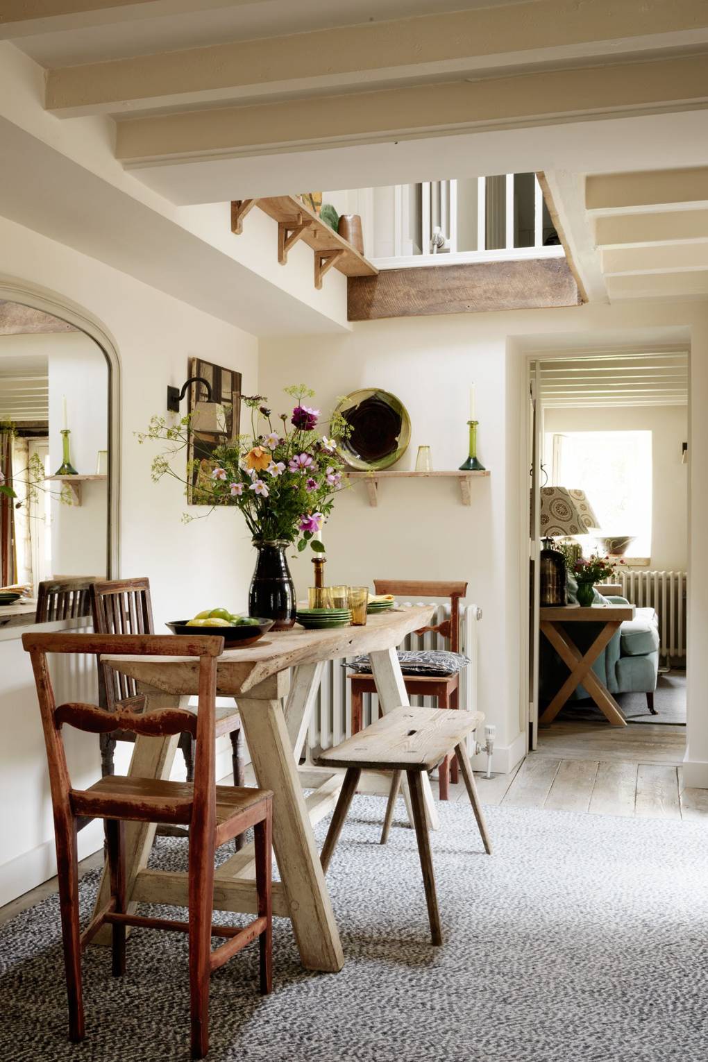 cottage dining room