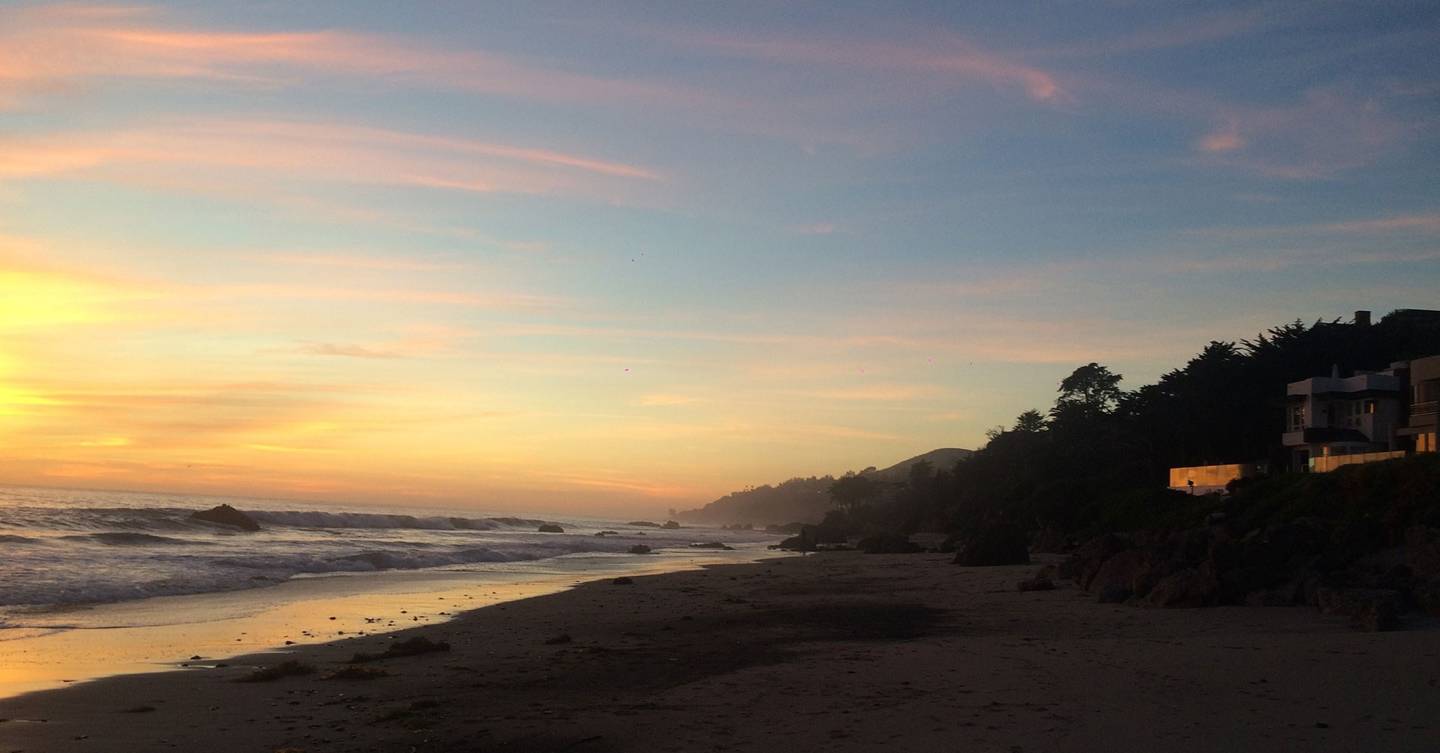 Kendall Jenner Best of Airbnb Celebrity Holiday Destinations