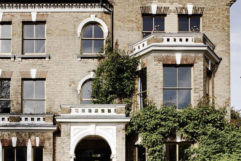 Gold painted window frames House & Garden