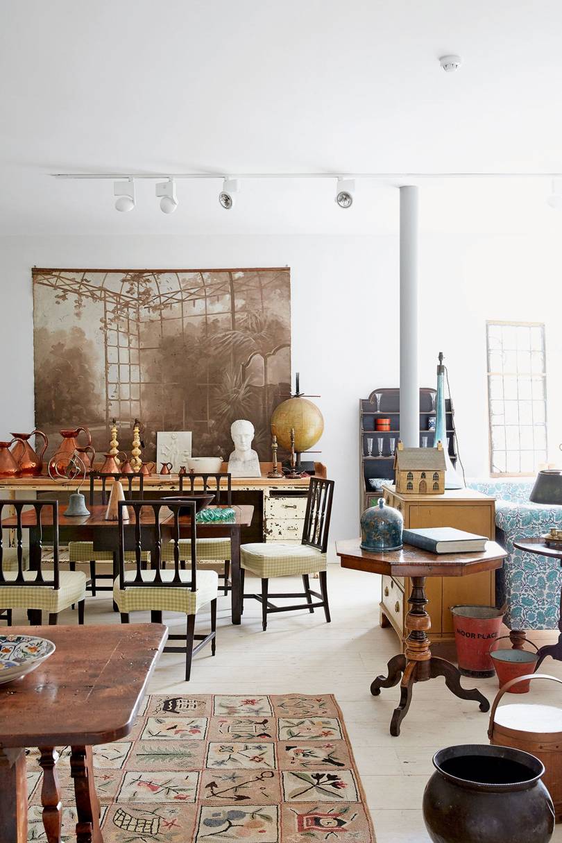 The home of antiques dealer Max Rollitt | House & Garden