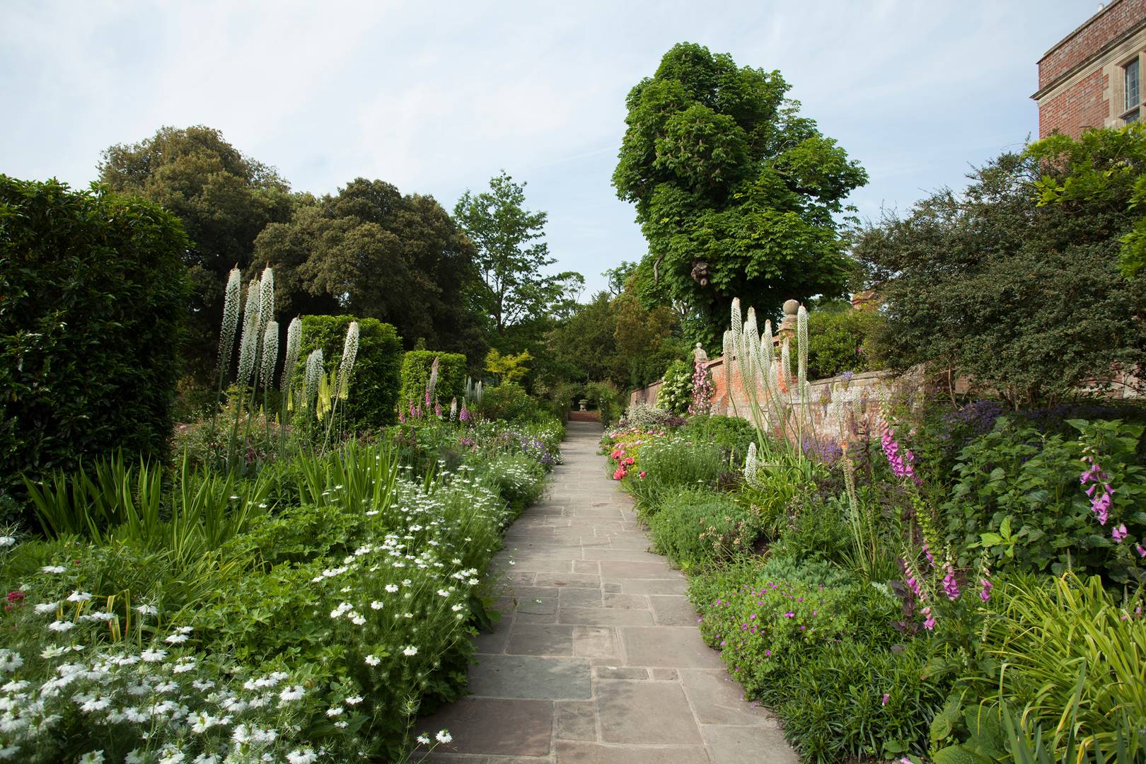 Glyndebourne gardens House & Garden