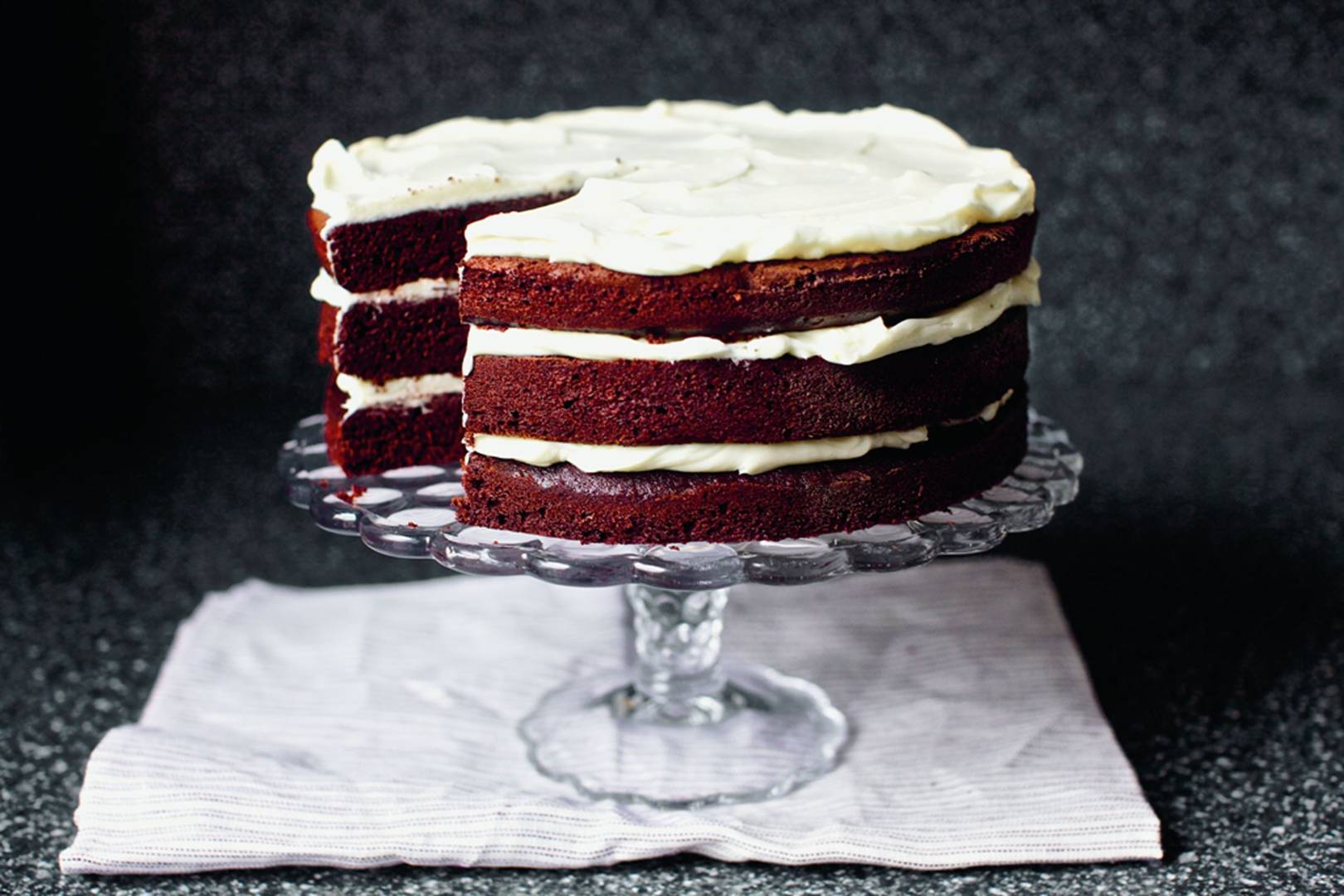 Red Velvet Cake Mary Berry Recipe / Red Velvet And ...